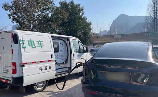 呼和浩特汽车搭电